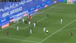 De los peores bloopers del año: insólito el gol que le regaló Rulli a Advíncula