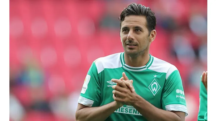 El experimentado atacante quiere permanecer en el once inicial del Bremen.