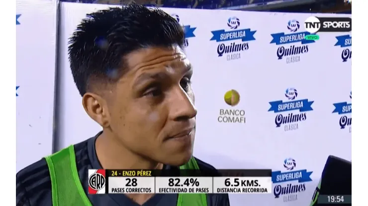 Foto de Enzo Pérez en modo Dios.