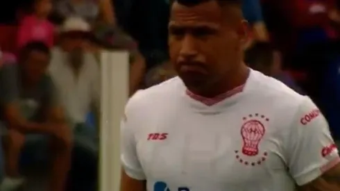 Lo destrozaron: el insulto a Chávez sobre su pasado antes de erra su penal frente a Tigre