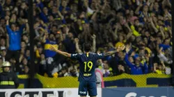 Mauro Zárate solo quiere figurar y saludó a Ronaldo, que ni lo conoce