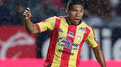 El volante peruano sumó sus primeros minutos con la camiseta de Monarcas Morelia.