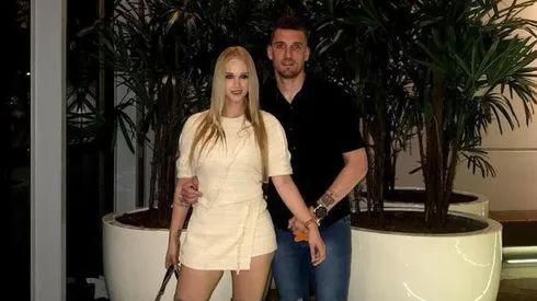 Foto de Daniela Rendon junto a Franco Armani