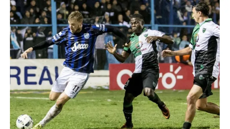 San Martín SJ vs Atlético Tucumán (Foto: MundoD)