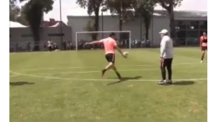 Otro golazo en el entrenamiento del América