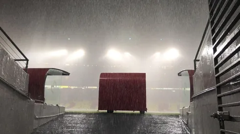 Clima adverso en el Estadio Morelos.