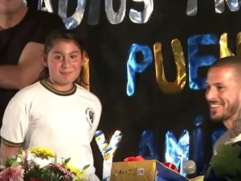 Épico: una nena le preguntó a Benedetto si jugaría en River y el delantero se tentó