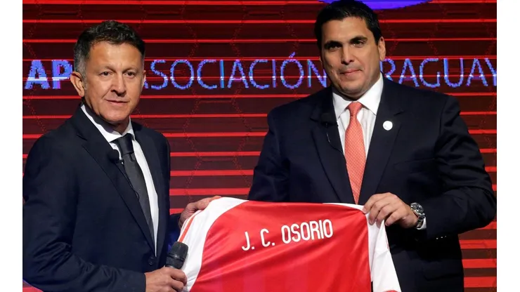 ¿AHORA? No hubo ni un amistoso al mando del Profesor.