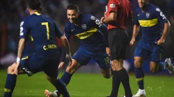 Mauro Zárate gritando un gol de Boca en la Bombonera.