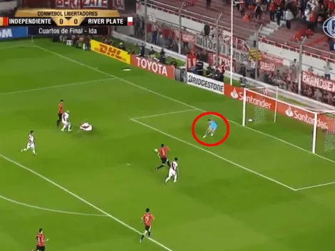 Armani no es normal: le atajó la pelota de su vida a Gigliotti