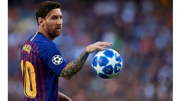 "Es ordinario hablar sobre quién debe ganar el Balón de Oro mientras Messi siga siendo futbolista"