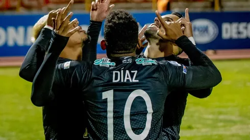 Caracas vs Atlético Paranaense por la Copa Sudamericana.