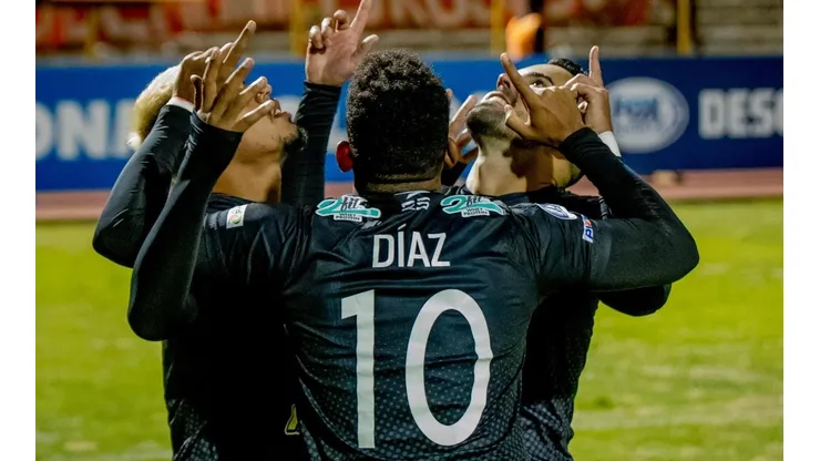 Caracas vs Atlético Paranaense por la Copa Sudamericana.
