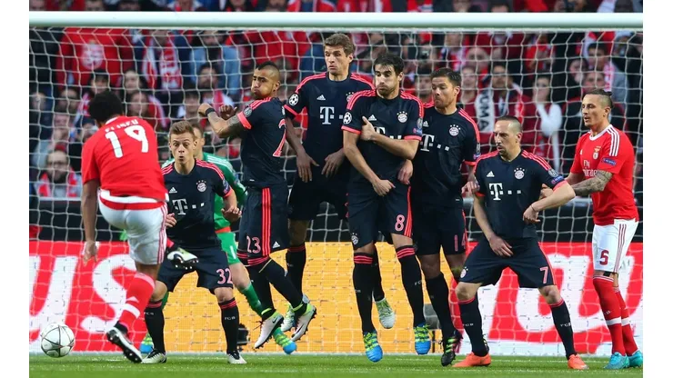 Benfica vs Bayern Múnich por Champions League.