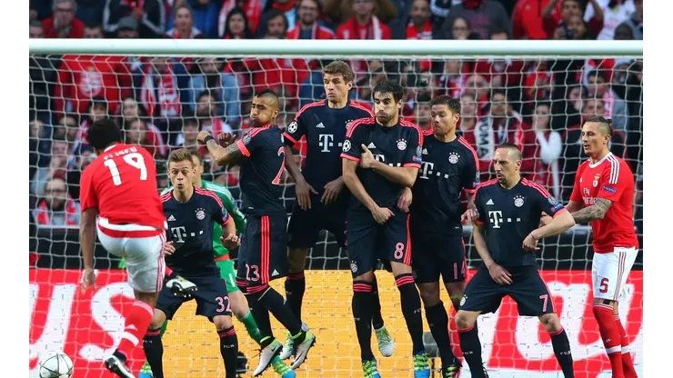 Benfica vs Bayern Múnich por la Champions League.