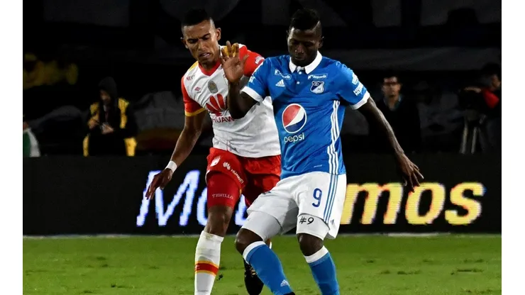 Independiente Santa Fe vs Millonarios por la Copa Sudamericana.