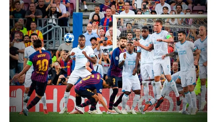 Twitter enloqueció con el golazo de tiro libre de Messi