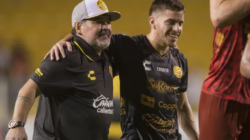 Maradona genera alegría en los seguidores del Dorados.