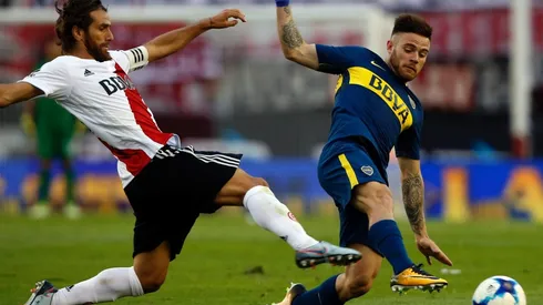Nahitan Nández en un Superclásico.