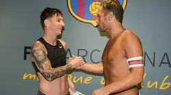 Esta vez, Francesco Totti le dio la espalda a Lionel Messi