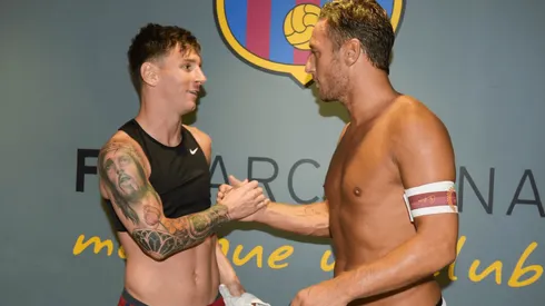 Esta vez, Francesco Totti le dio la espalda a Lionel Messi