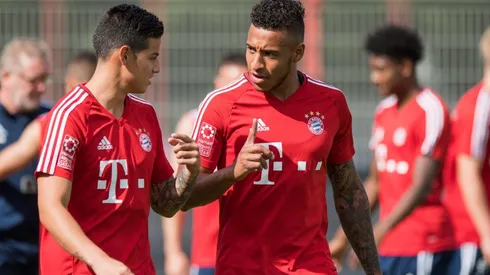 COMPAÑEROS. James Rodríguez y Tolisso durante el entrenamiento del Bayern Múnich (Foto: Getty).