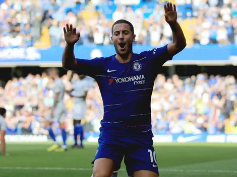 Vístete, Hazard: la dejó pasar, eludió a un rival y la clavó abajo