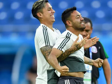 Salcedo se emocionó con la vuelta a la titularidad de Marco Fabián y le dejó un mensaje de aliento