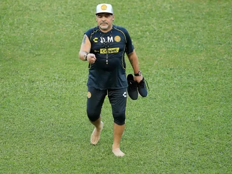 Las deplorables fotos de Mediotiempo que se burlan de Maradona