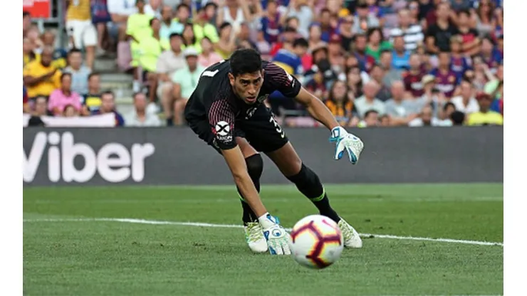 Andrada le quiere pelear a Armani el arco de la Selección Argentina