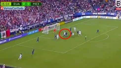 Captura del momento del cabezazo.