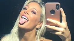 Con un shorcito que no tapaba nada y una remera abierta a los costados, Sol Pérez y su fotito de martes