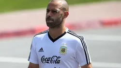 Desde China: Mascherano no se quiso perder Argentina-Colombia
