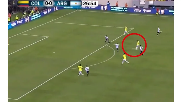 ¡LE PEGÓ DE LEJOS! Falcao intentó pero no pudo vencer a Armani