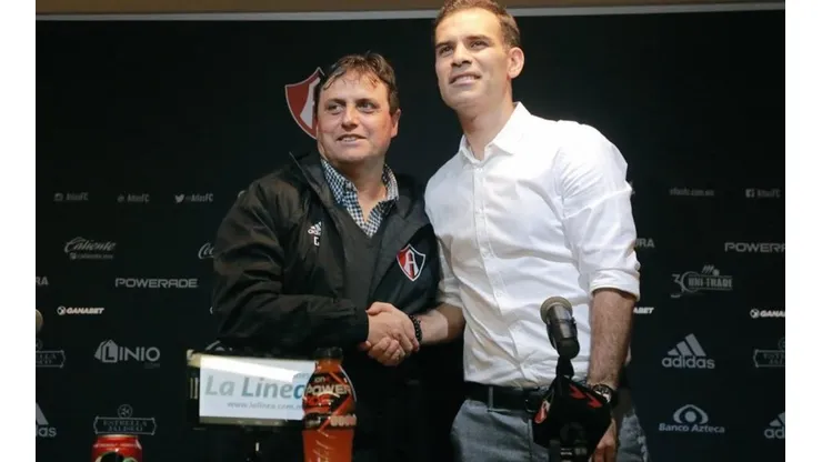 Presentación de Hoyos, nuevo entrenador
