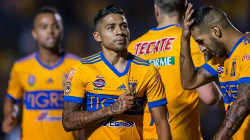 AMOR FELINO. Javier Aquino durante el Clausura 2018 en la Liga MX (Foto: Getty).