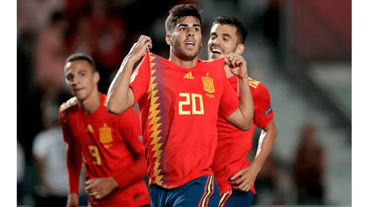 En dos minutos, Marco Asensio apuntó desde lejos y metió dos golazos