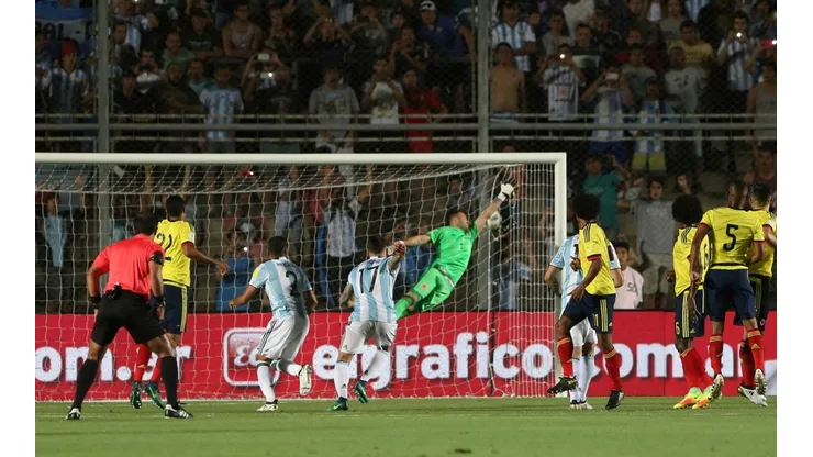 Colombia vs Argentina, por fecha FIFA.