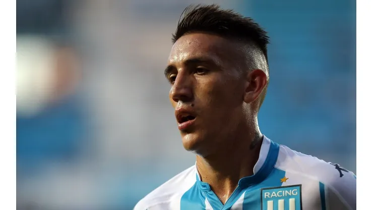 Centurión con la camiseta de Racing