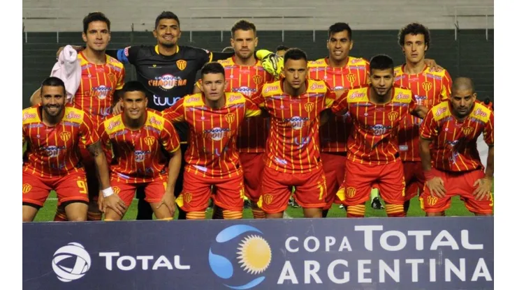 Sarmiento sigue siendo sorpresa en la Copa Argentina.