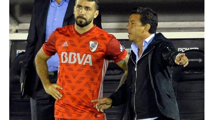 ¡Durísimo! El Muñeco le pegó a Pratto.
