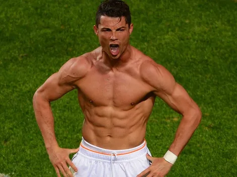"Cristiano Ronaldo se miraba al espejo desnudo y decía: 'Qué bello que soy, Messi no luce así'"