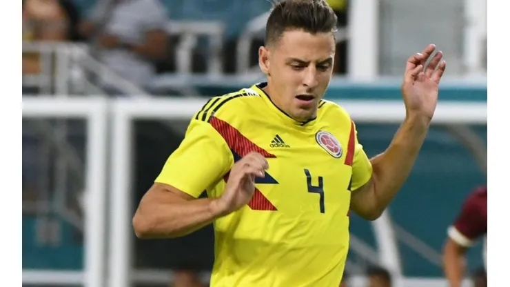 La lesión de Santiago Arias es mucho peor de lo que se esperaba