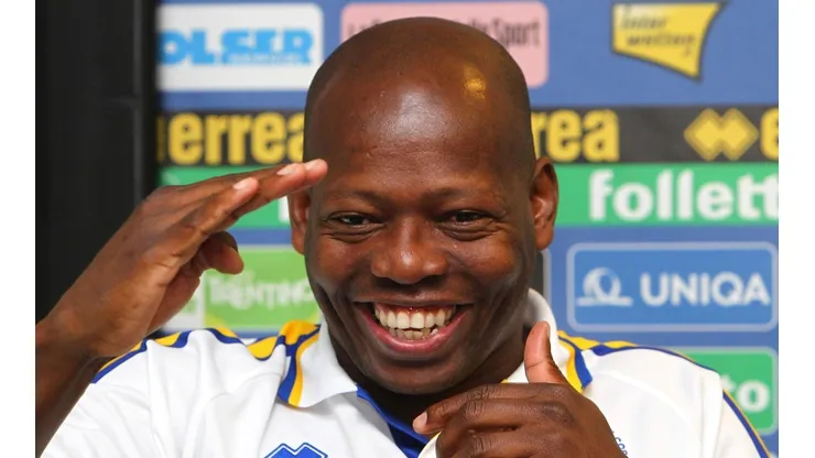 Tino Asprilla se autopostuló para dirigir la Selección Colombia