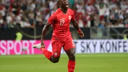 Advíncula partió como un Rayo la defensa de Alemania y anotó un golazo para Perú