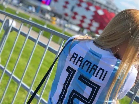 La mujer de Armani hizo explotar todo dejando al descubierto sus atributos