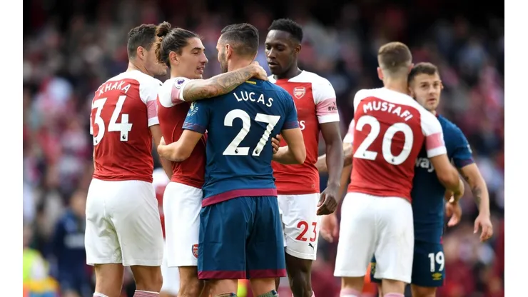 El jugador del arsenal.