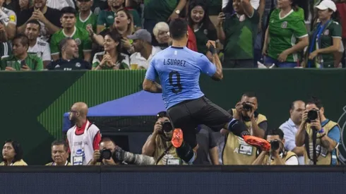 Viva el fútbol, Luis Suárez: le marcó a México de un tiro libre perfecto