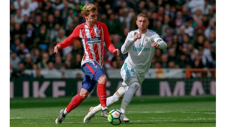 Antoine Griezmann enfrentando a Real Madrid.