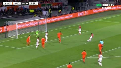 De golazo a blooper: Carrillo amagó de todos, asistió pero Yotún definió horrible